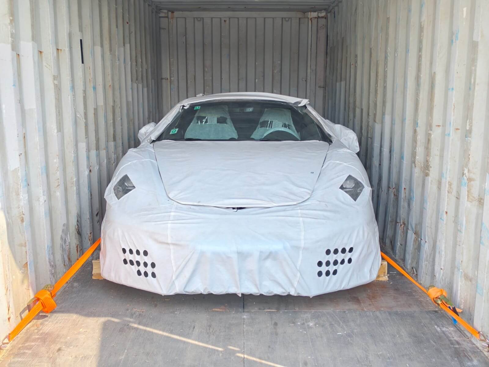 Complete Guide to International Car Shipping from Saudi Arabia (2026)